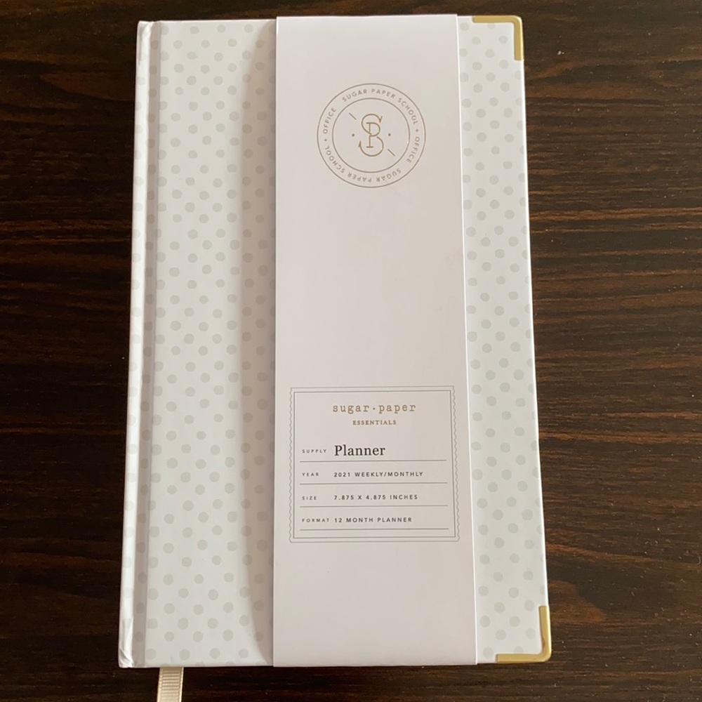 Cream 2021 Planner